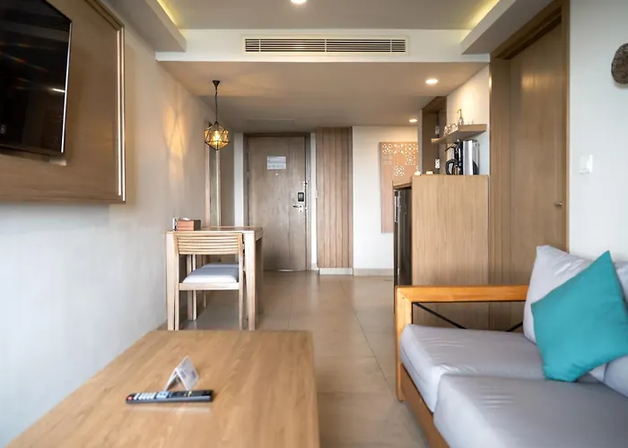 Eastin Ashta