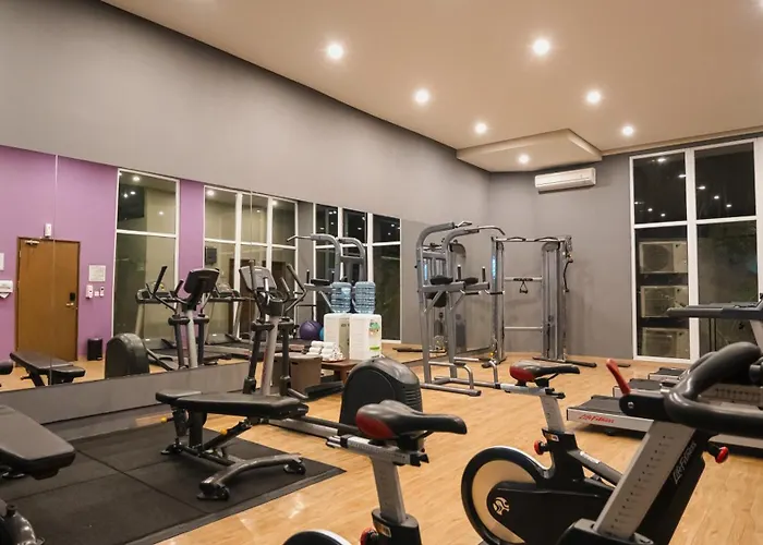 Eastin Ashta 4* تْشانغو
