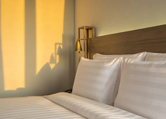 Eastin Ashta Hotel