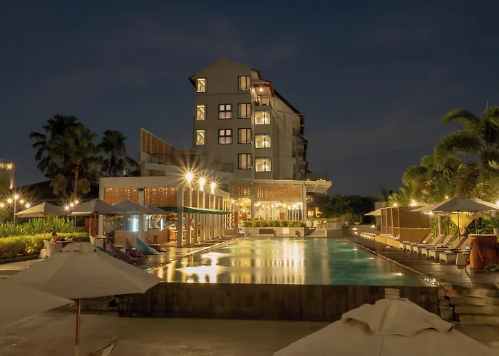 Eastin Ashta 4* تْشانغو